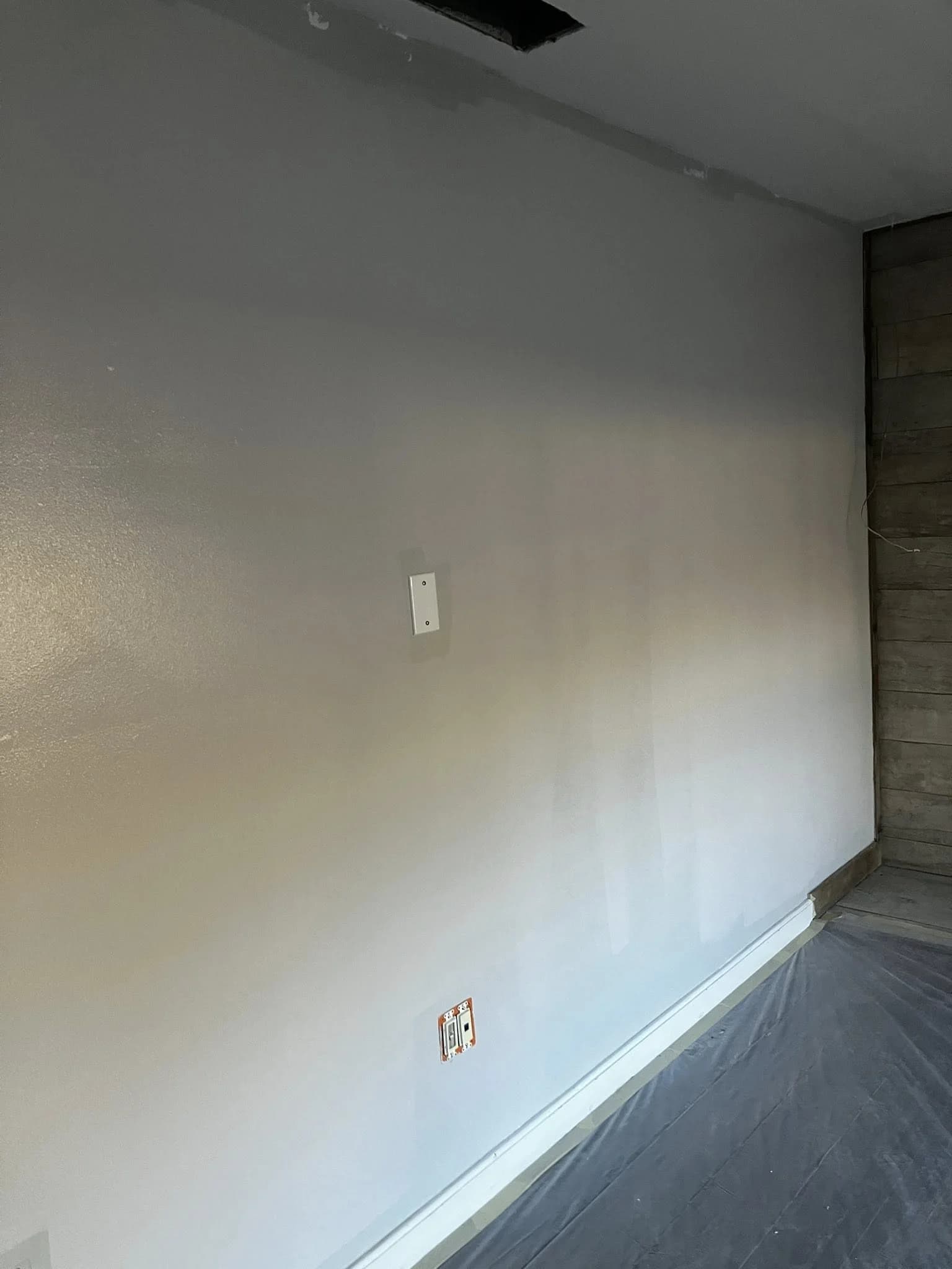 Seamless gutter install