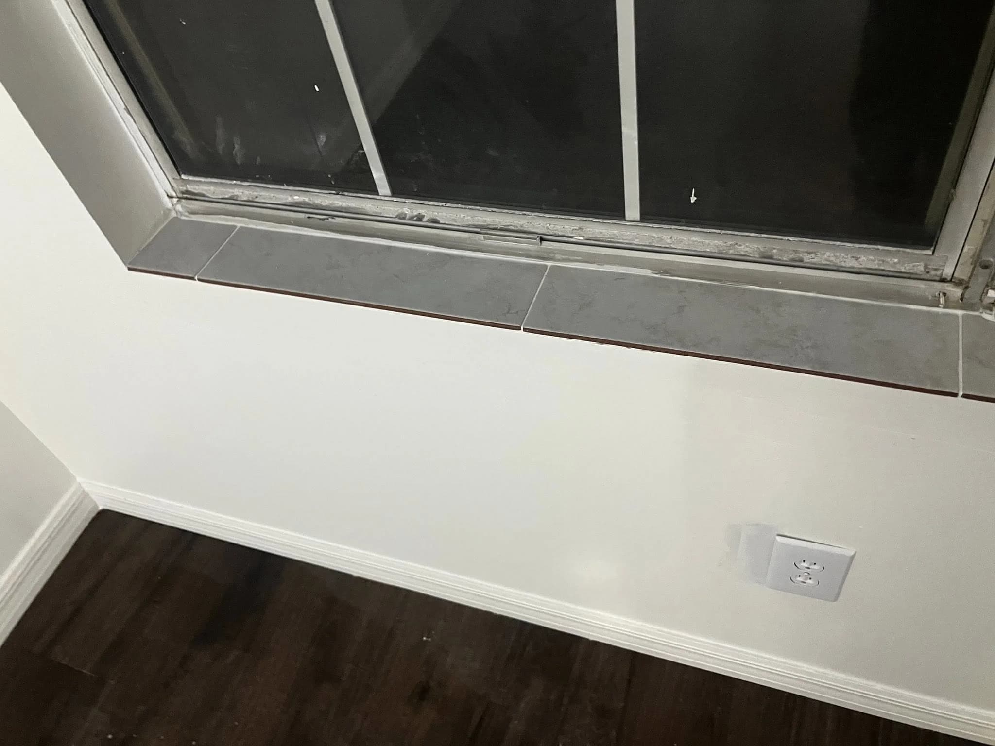 Window sill tile work